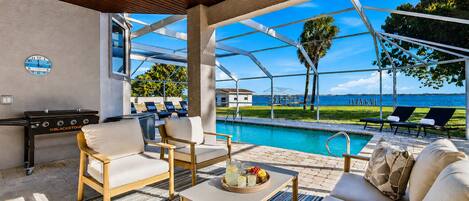House, 4 Bedrooms | Terrace/patio
