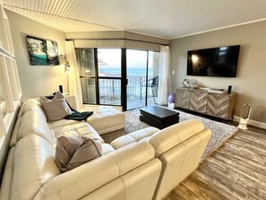 Stadtwohnung, 2 Schlafzimmer | Wohnbereich