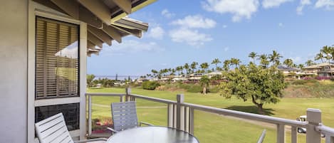 Condo, 2 Bedrooms | Outdoor dining