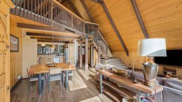 Maison, 2 chambres | Intérieur