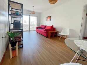 Apartamento, 1 quarto, para fumantes, sacada | Sala de estar
