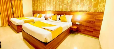 Presidential Suite, 1 King Bed, City View | Free WiFi