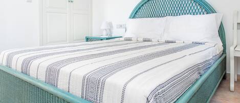 4 camere, ferro/asse da stiro, Wi-Fi, lenzuola