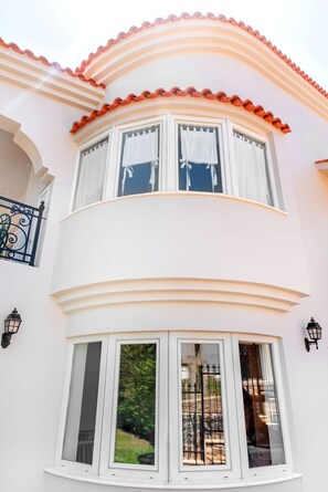 Exterior detail - The Beach House (Limenas Chersonisou)