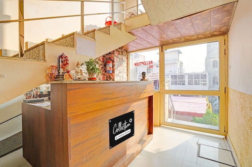 Collection O Meerut City Junction