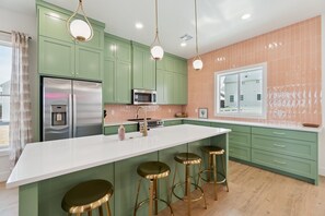 Fridge, microwave, coffee/tea maker, toaster