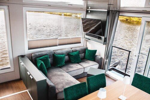 Behagliches Floating Home in Berlin