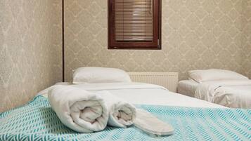 Economy Twin Room, Courtyard View