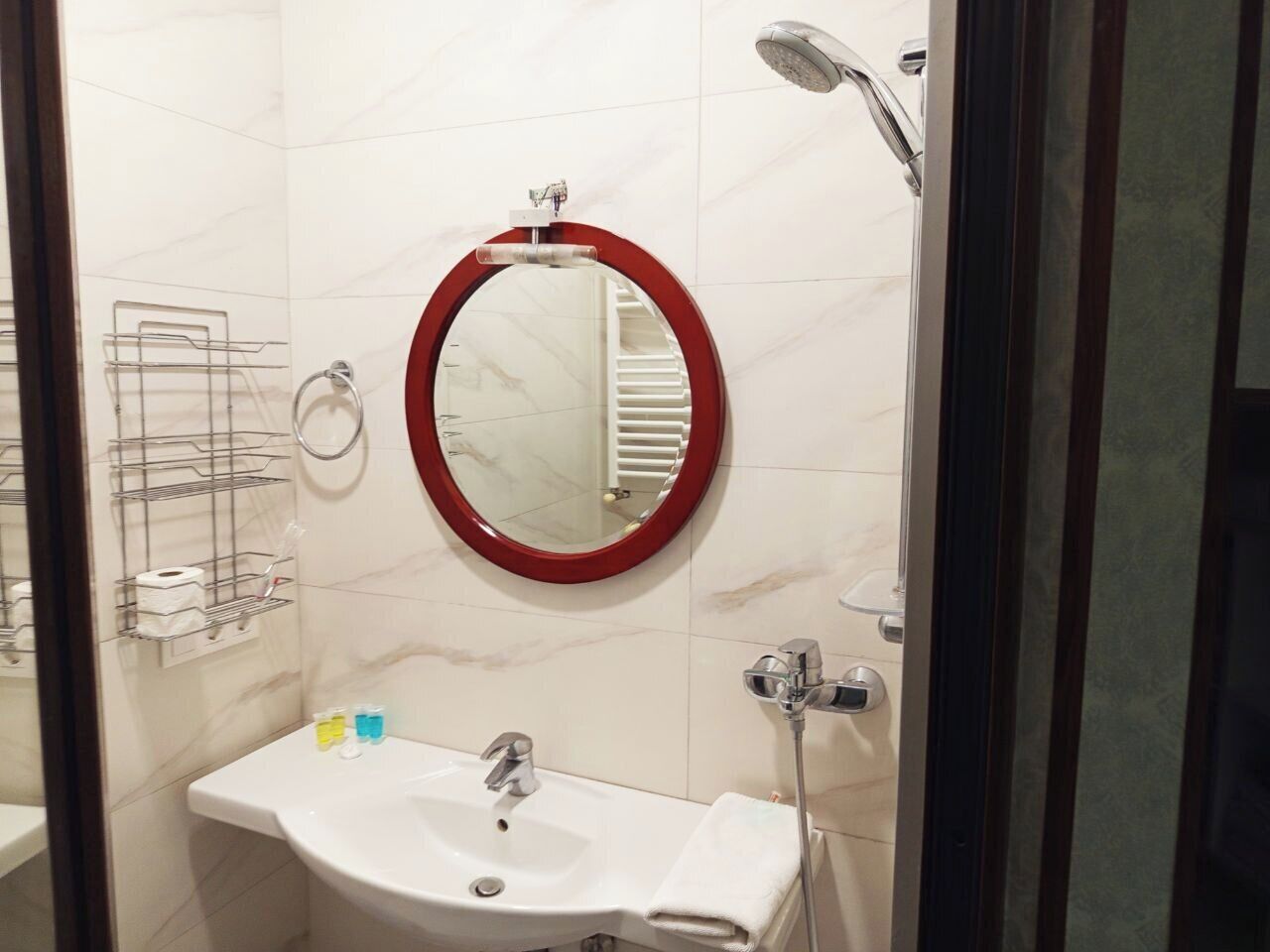 Economy Twin Room, Courtyard View