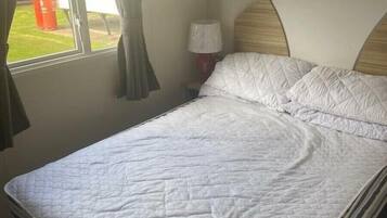 3 bedrooms, individually decorated, individually furnished, free WiFi