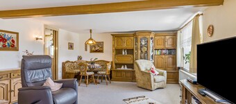 Holiday Home for 5 Guests, 80 m², Mountain View, Private Garden, Wi-Fi