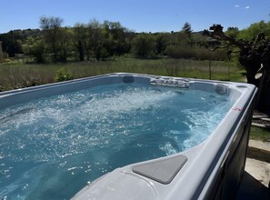 Unclassified image, 2 of 30, button - Holiday Home "Gîte - À l’ombre des Mûriers" with Shared Terrace, Wi-Fi & Air Conditioning (Bagard)