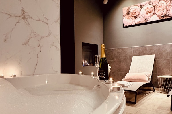 Wi-Fi gratuit, draps fournis