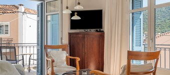 Studio Apartment 'Pilali 1 Greece' with Balcony, Wi-Fi and Air Conditioning