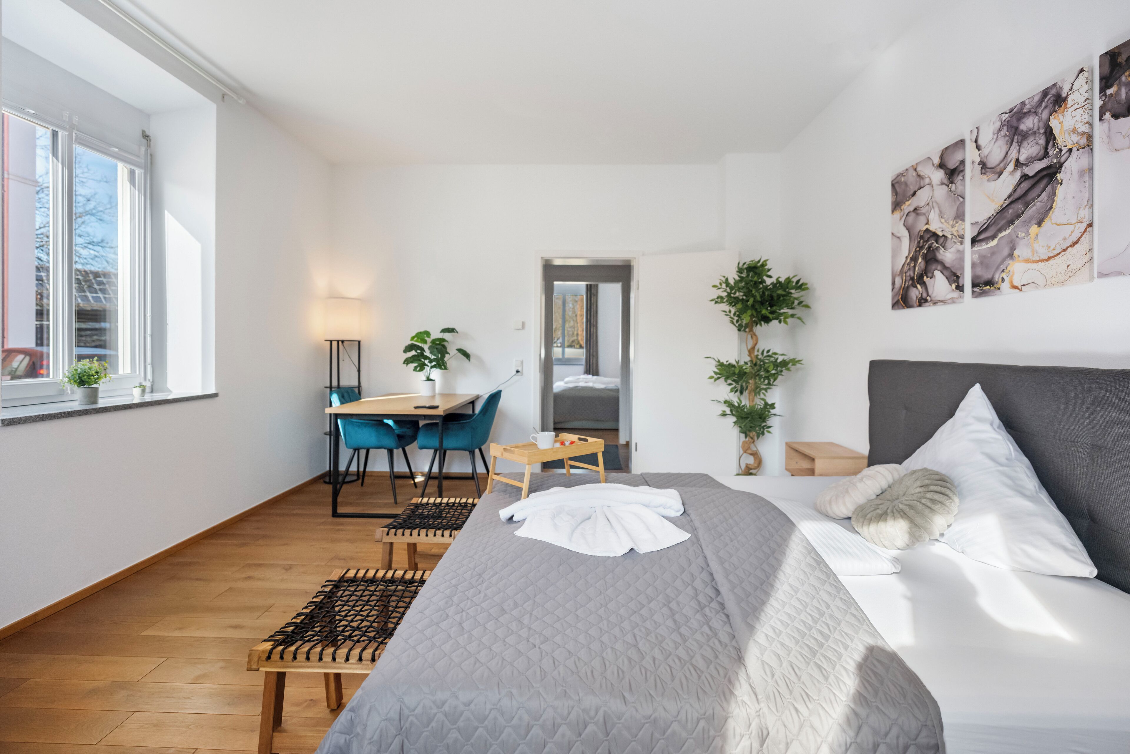 4 Schlafzimmer, Bügeleisen/Bügelbrett, WLAN, Bettwäsche