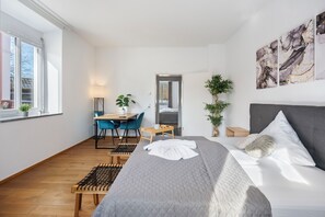 4 sovrum, strykjärn/strykbräda, wi-fi och sängkläder