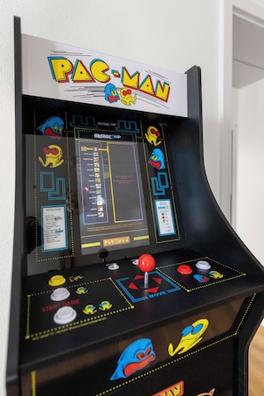 Games room - EVORA - 4 bedrooms - ARCADE - modern (Burgau)