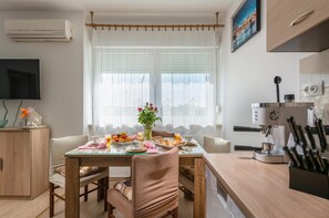 Dining - Apartment Bell Amour in Pula (Matulji)