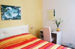 Comfort Single Room, City View - Il Giardinetto Guest House (Civitavecchia)