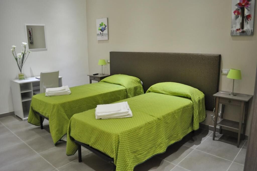 Chambre Double ou avec lits jumeaux, vue cour intérieure