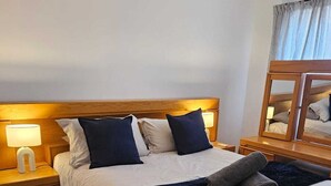家庭複式房屋, 非吸煙房, 花園景觀 | 遮光布/窗簾、熨斗/熨衣板、免費無線上網