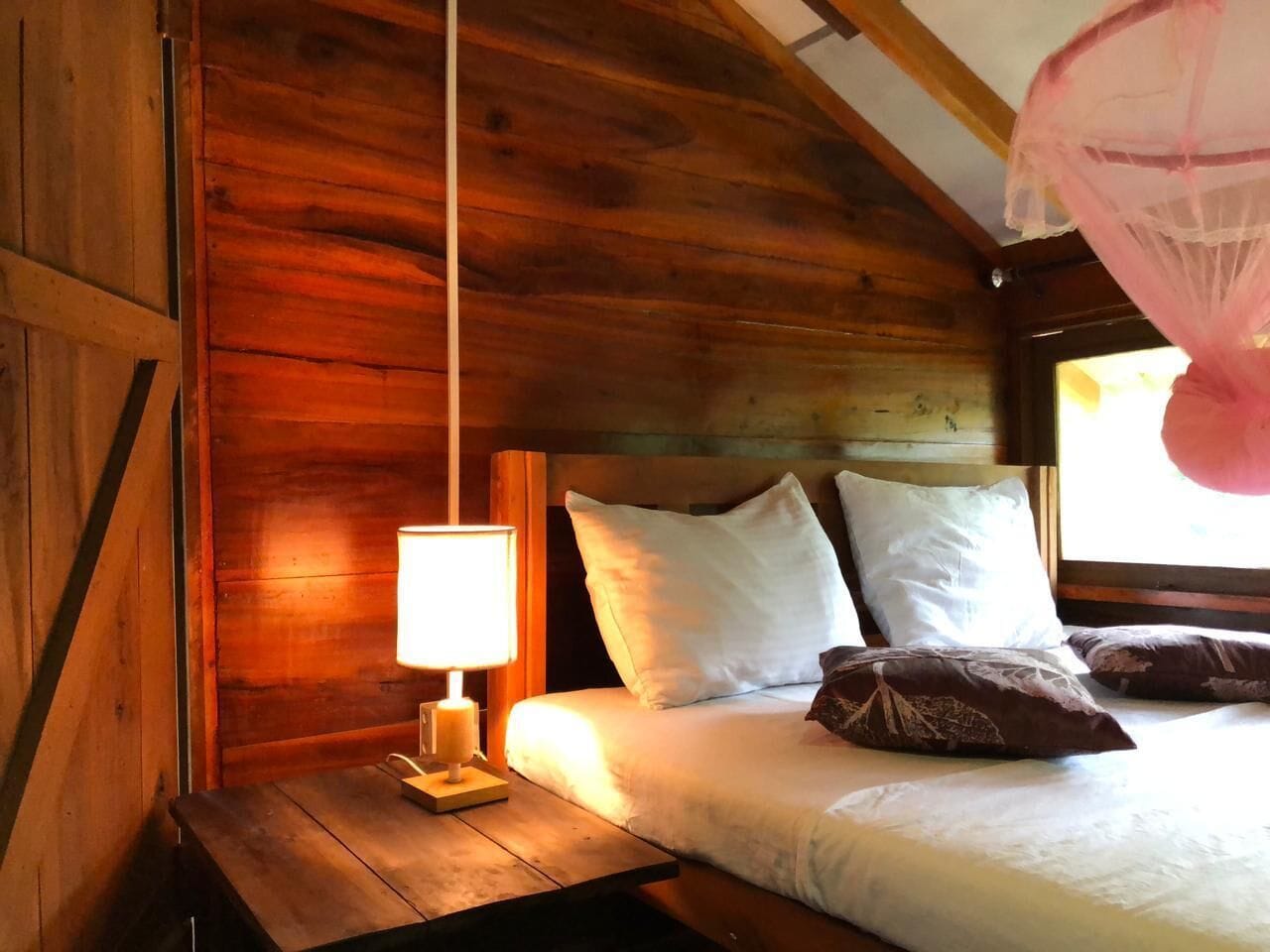 Classic Tree House, Balcony, Courtyard View | Iron/ironing board