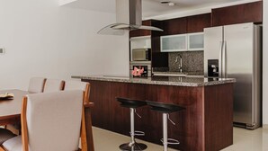 Private kitchen - New Mareazul Resort swim up short walk to beach 2 bdrm 2bath Casa Mistica (Playa del Carmen)