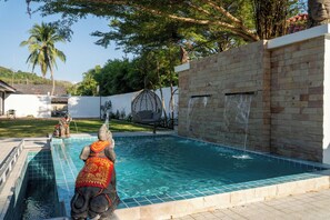 Nicht klassifiziertes Bild, 4 von 32, Schaltfläche