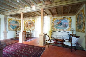 Unclassified image, 4 of 13, button - Villa Dorigny Mansion - Single Room with Garden View 2 (Verona)
