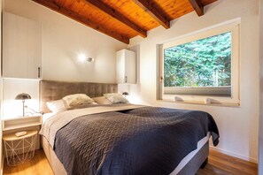 2 bedrooms, WiFi, bed sheets - Cozy bungalow in a great location (Uelsen)