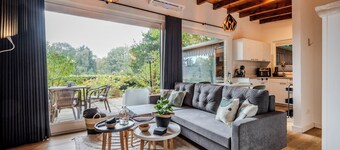 Cozy bungalow in a great location