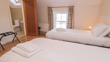 3 bedrooms, individually decorated, individually furnished, free WiFi