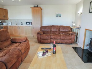 Living area - Finn Cottage (Strabane)
