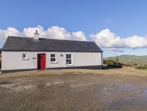 Exterior - Derg Cottage (Strabane)