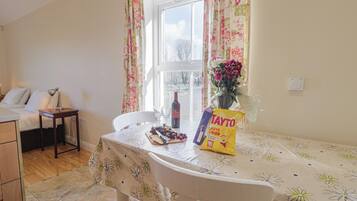 تناول الطعام