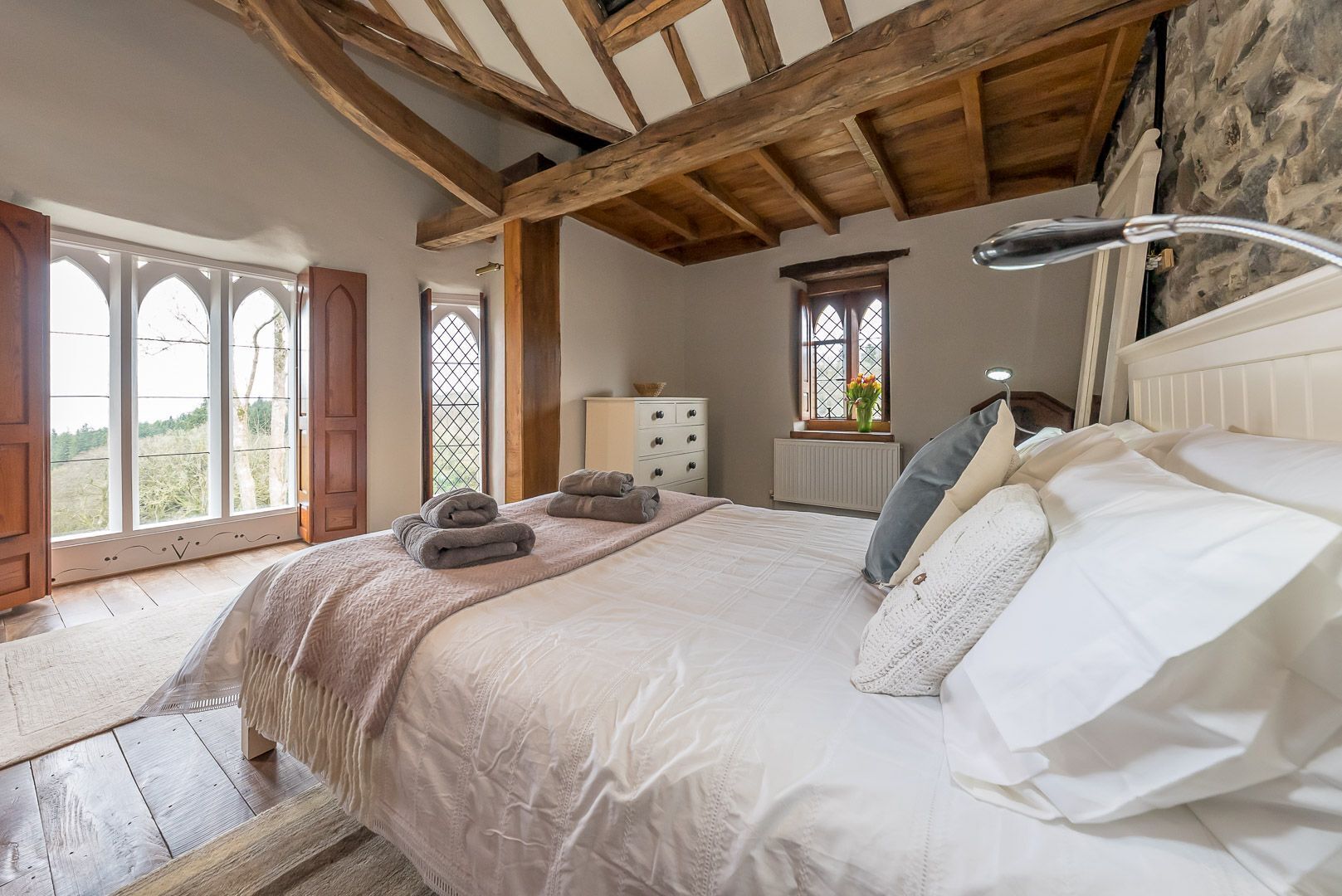 2 Schlafzimmer, Reisekinderbett, WLAN, Bettwäsche