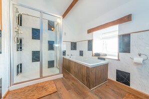 Nicht klassifiziertes Bild, 3 von 28, Schaltfläche