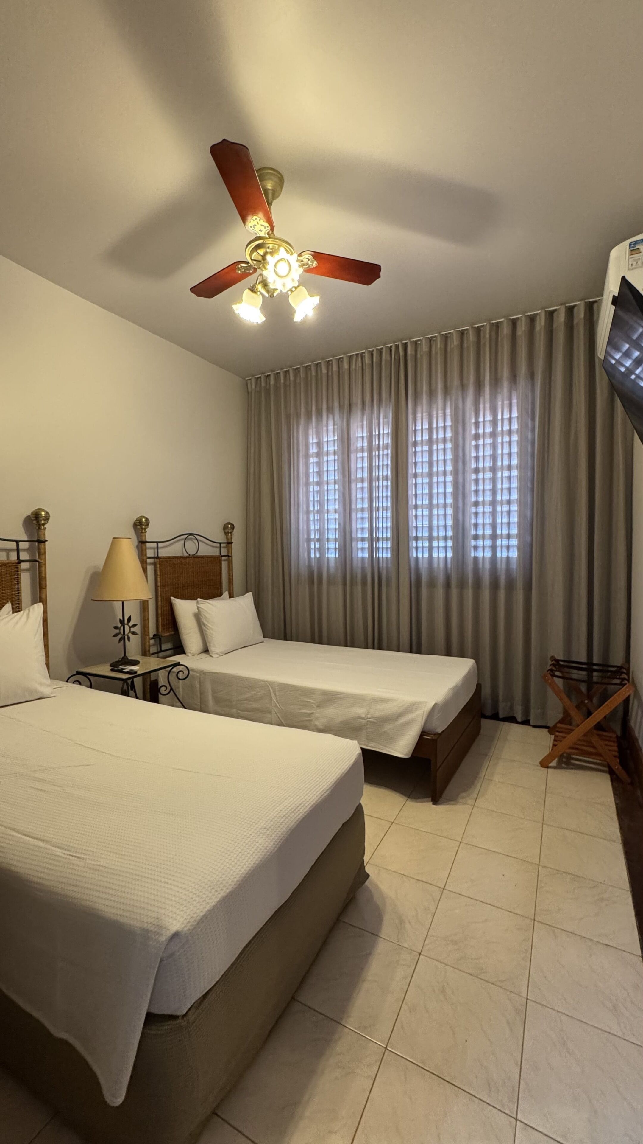 Ylelliset vuodevaatteet, ilmainen Wi-Fi, vuodevaatteet