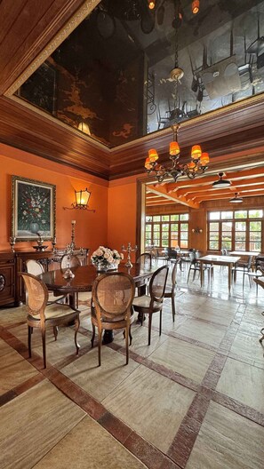 Dining - Hotel Fazenda Lagoa Grande  (Sete Lagoas)