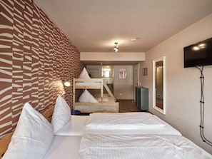 Family Room, 1 Bedroom, Non Smoking, Balcony | WiFi (free), bed sheets - HOKK Hotel  (Freiburg im Breisgau)
