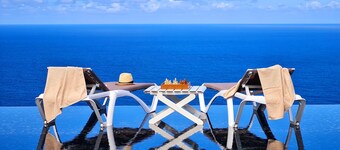 Villa en Falaise avec Piscine Infinie et Vue Mer/Teide