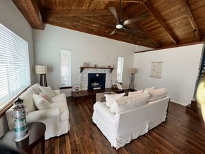 Smart TV, computer monitors, printers - Escape & Relax in the heart of Key Largo, Florida (Key Largo)