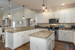Fridge, microwave, oven, stovetop - Sea Turtle - Gulf Beachfront, 5 Bedroom, 4 Bath, Sleeps up to 13 (Dauphin Island)