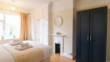 2 bedrooms, individually decorated, individually furnished, free WiFi