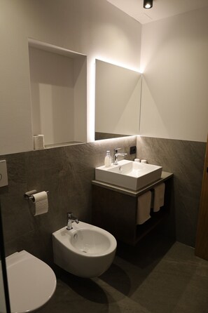 Nicht klassifiziertes Bild, 5 von 11, Schaltfläche