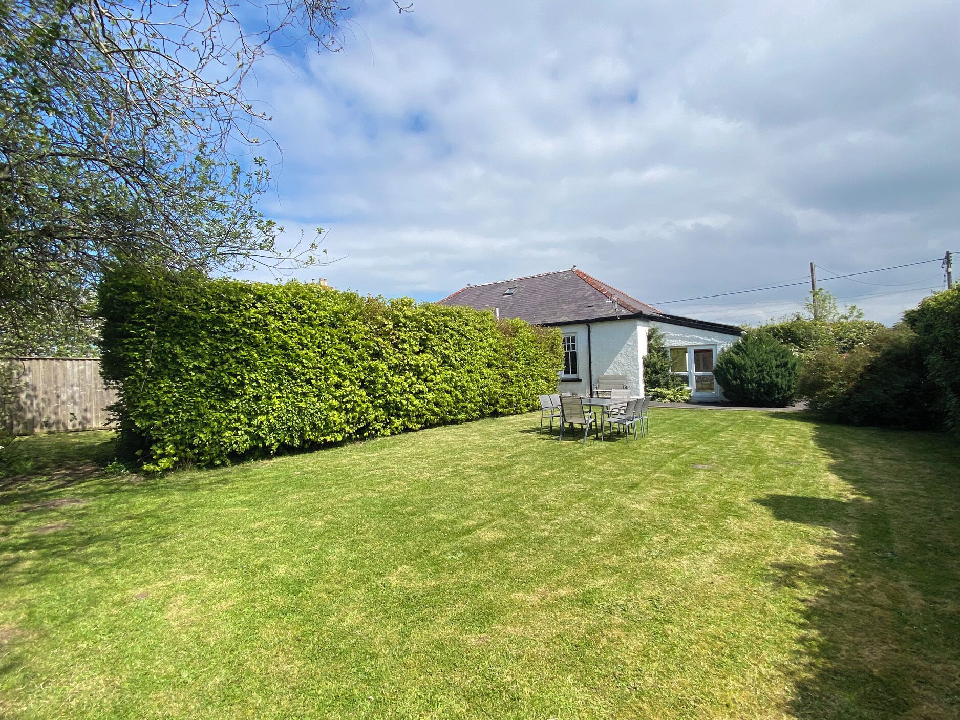 Cottage | Property grounds