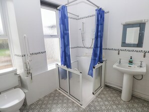 Shower - Kenvor (Newport)