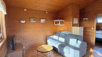 Eldborg Cabins | Living area