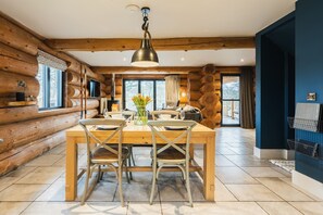 Dining - The Lookout (Ilkley)