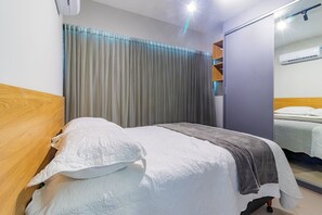 2 bedrooms